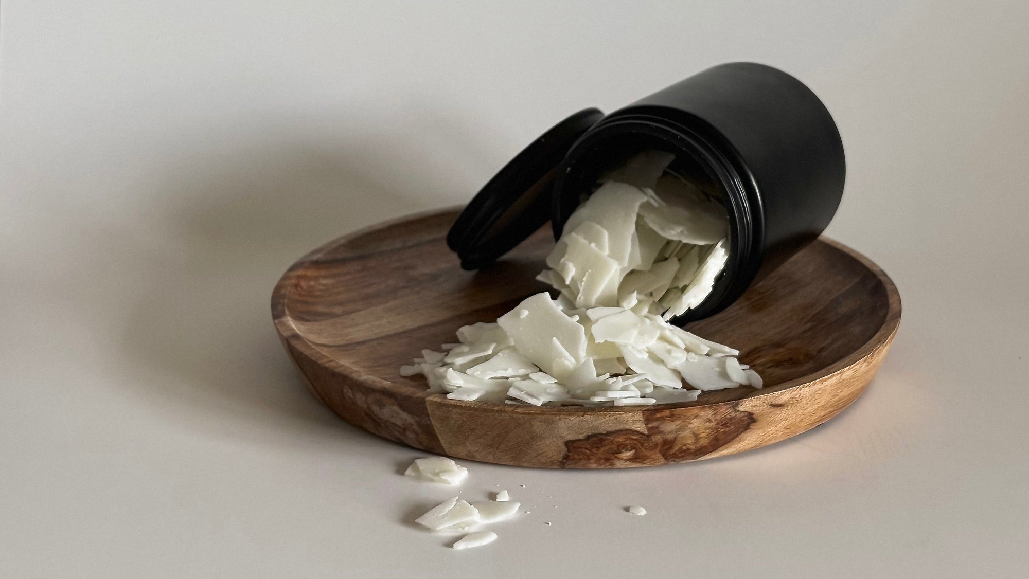 100% soy wax flakes used in Blackett & Co. natural handmade candles